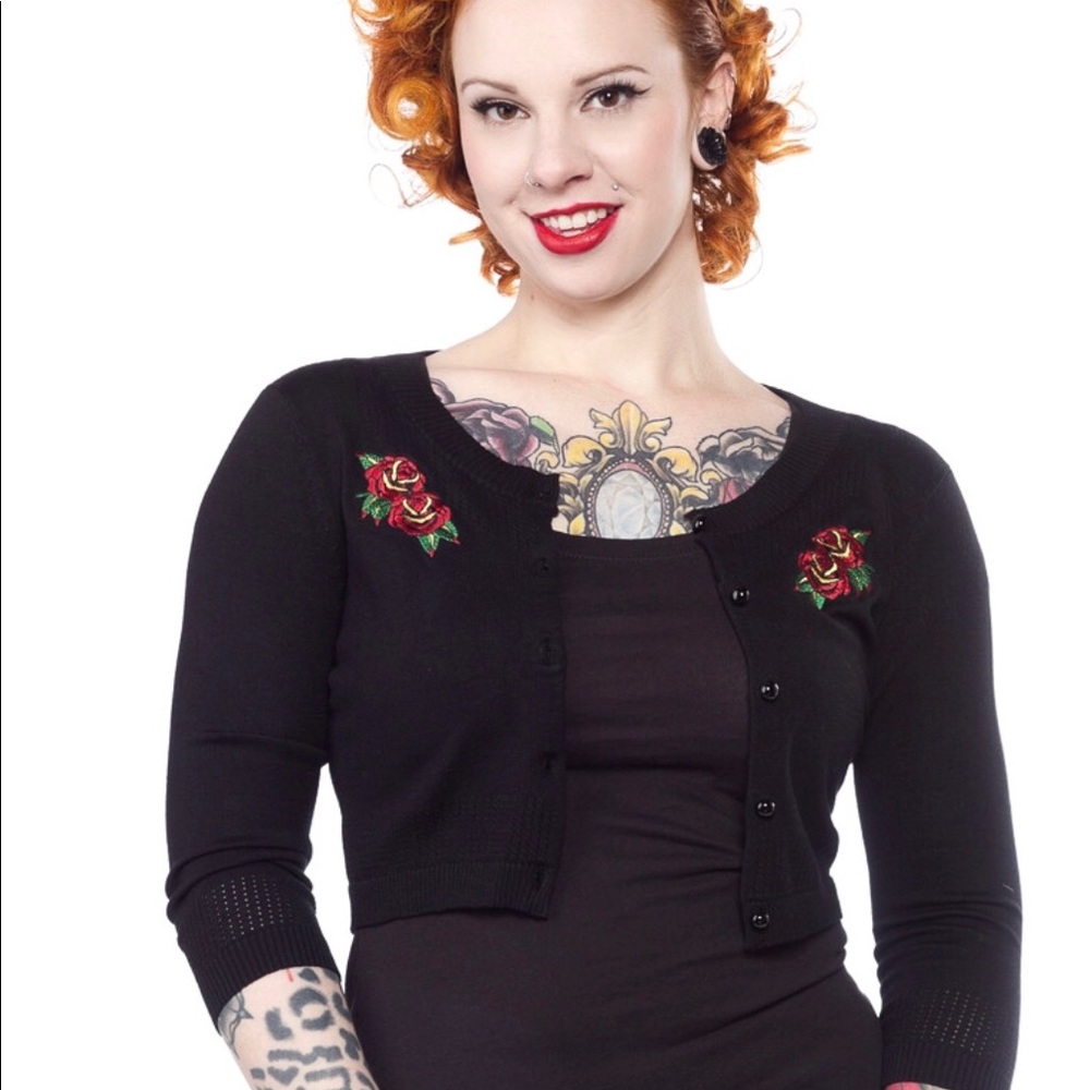 Sourpuss Tattoo Roses 3/4 Sleeve Pointelle Cardiga - Picture 3 of 8
